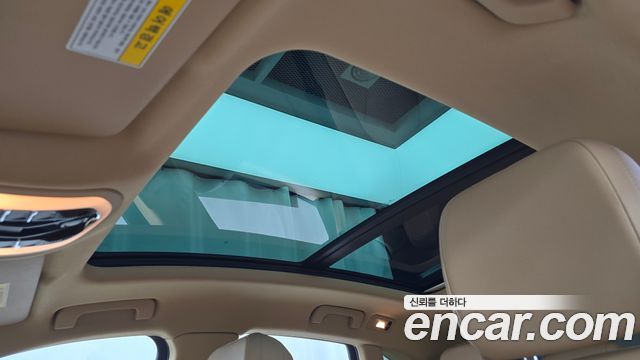 Porsche Macan 2015 — photo 18