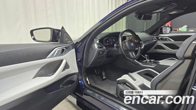 BMW M4 2022 — photo 10
