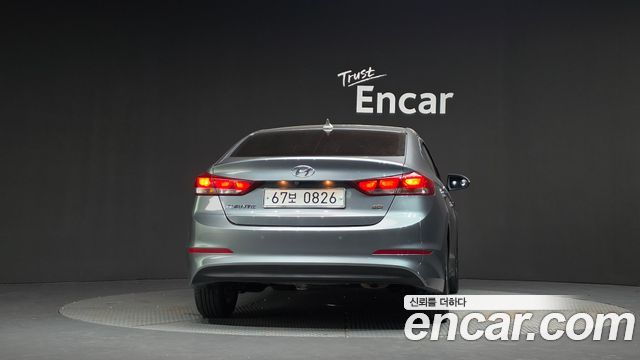Hyundai AVANTE 2016 — photo 4