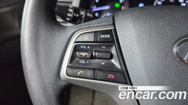 Hyundai AVANTE 2016 — photo 20