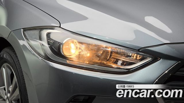 Hyundai AVANTE 2016 — photo 8