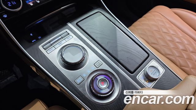 Genesis GV80 2023 — photo 9