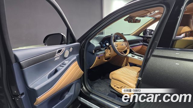 Genesis GV80 2023 — photo 10