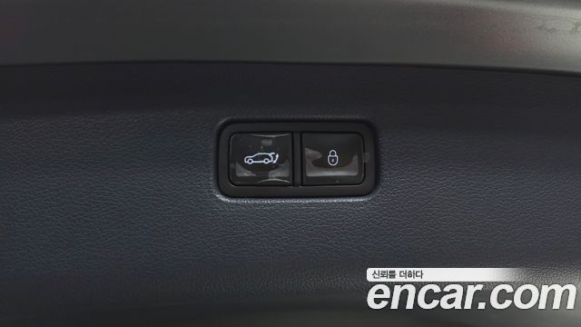 Genesis GV80 2023 — photo 20