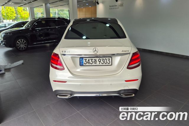 Mercedes-Benz E-Class 2018 — photo 4