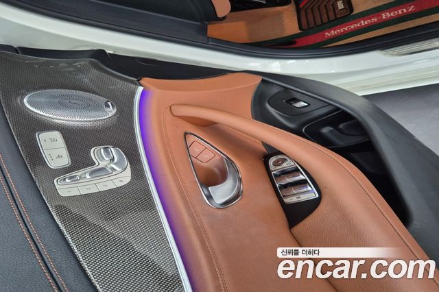 Mercedes-Benz E-Class 2018 — photo 11