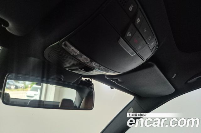 Mercedes-Benz E-Class 2018 — photo 14
