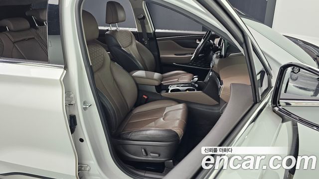 Hyundai Santafe 2019 — photo 13