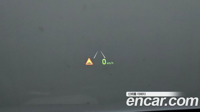 Hyundai Santafe 2019 — photo 21