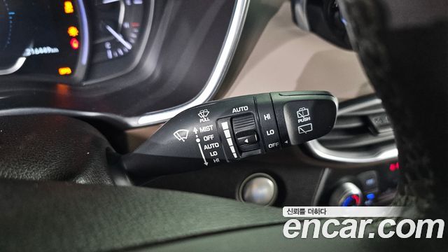 Hyundai Santafe 2019 — photo 23
