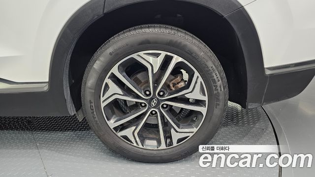 Hyundai Santafe 2019 — photo 7