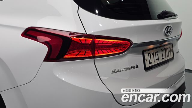 Hyundai Santafe 2019 — photo 9