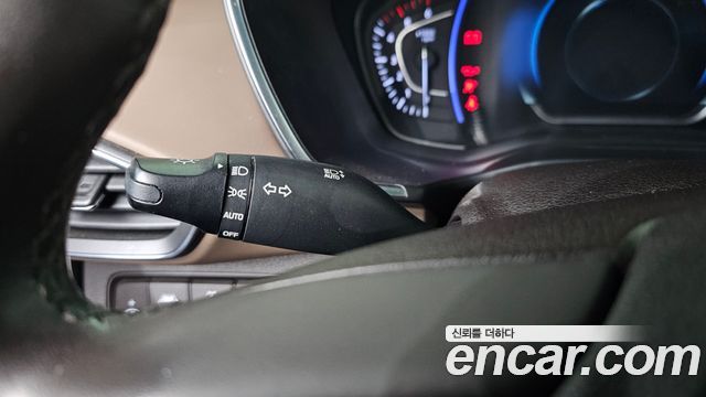 Hyundai Santafe 2019 — photo 30