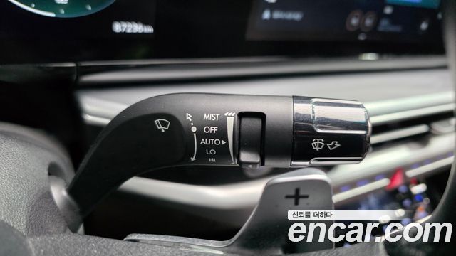 Hyundai Grandeur 2023 — photo 18