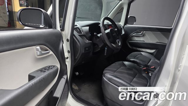 Kia RAY 2022 — photo 10
