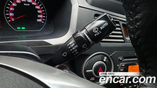 KG Mobility KORANDO 2015 — photo 23