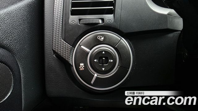 KG Mobility KORANDO 2015 — photo 24