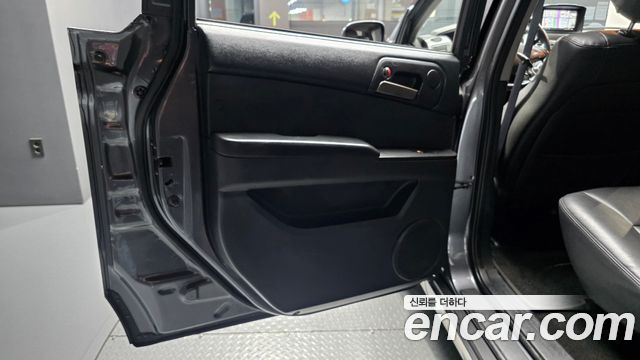 KG Mobility KORANDO 2015 — photo 15