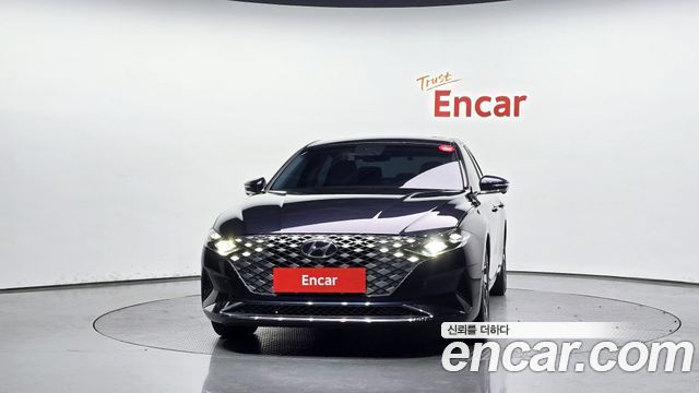 Hyundai Grandeur 2022 — photo 3