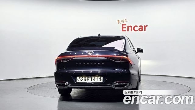 Hyundai Grandeur 2022 — photo 4
