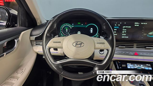 Hyundai Grandeur 2022 — photo 19