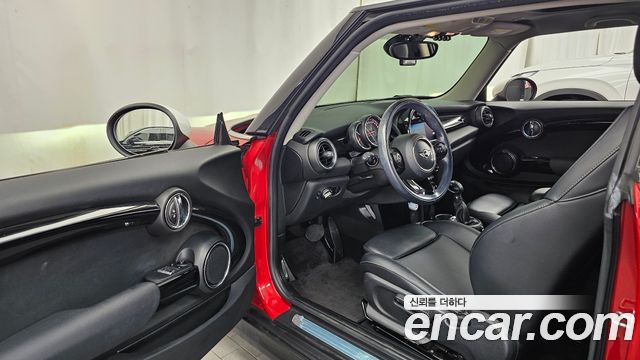 Mini Cooper 2016 — photo 10