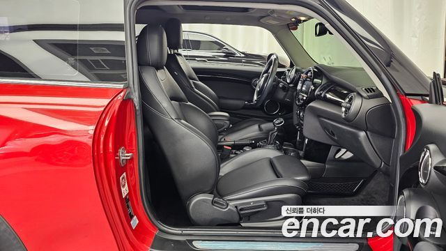 Mini Cooper 2016 — photo 11
