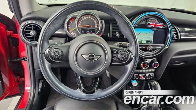 Mini Cooper 2016 — photo 13