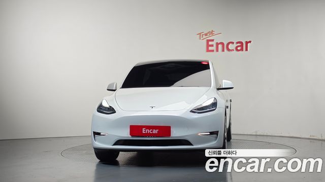 Tesla Model Y 2021 — photo 3