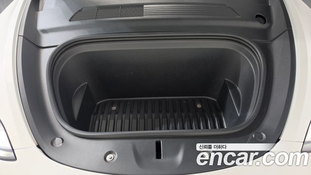 Tesla Model Y 2021 — photo 6