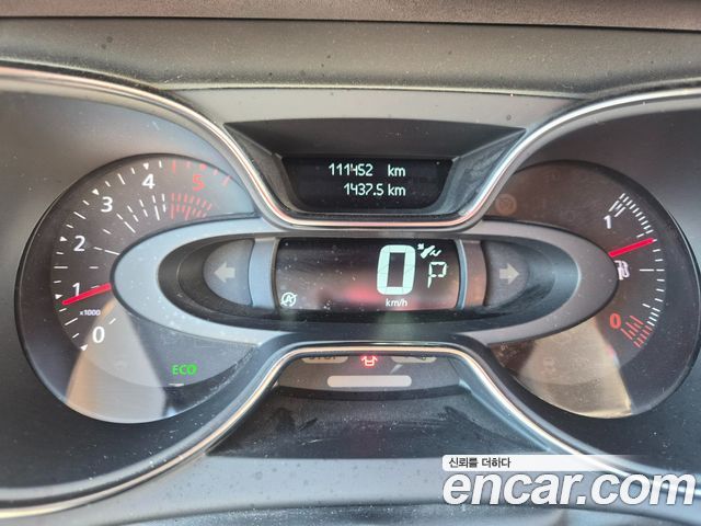 Renault Korea QM3 2018 — photo 13