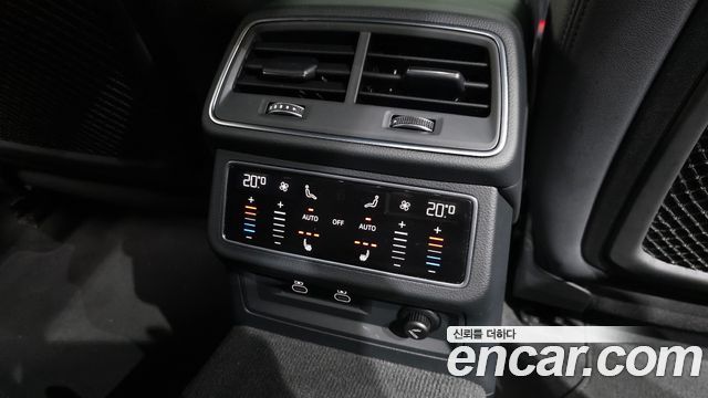 Audi A6 2023 — photo 18
