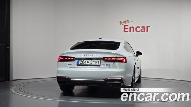 Audi A5 2023 — photo 4
