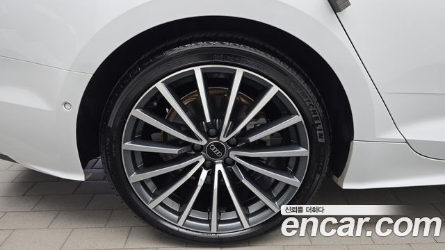 Audi A5 2023 — photo 5