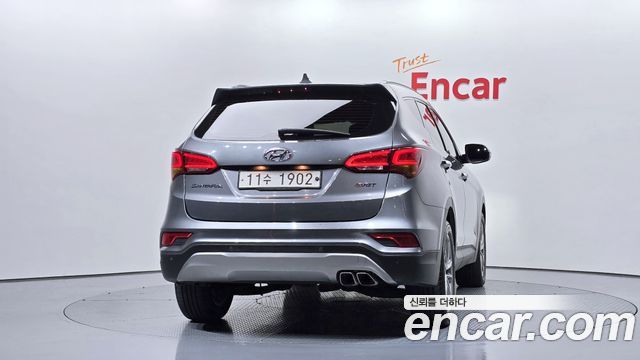 Hyundai Santafe 2016 — photo 4