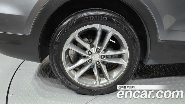 Hyundai Santafe 2016 — photo 5