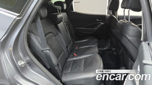 Hyundai Santafe 2016 — photo 17