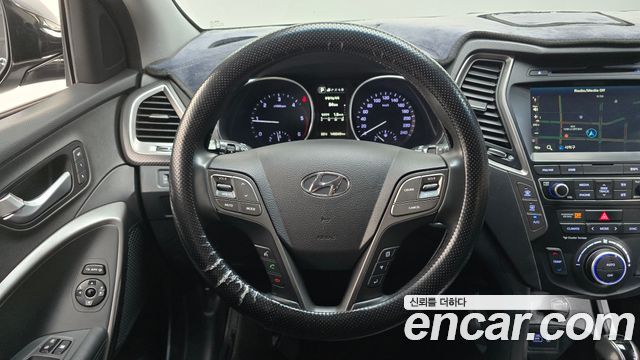 Hyundai Santafe 2016 — photo 19