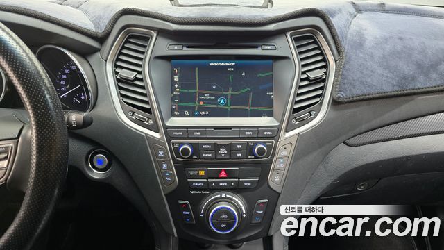 Hyundai Santafe 2016 — photo 22