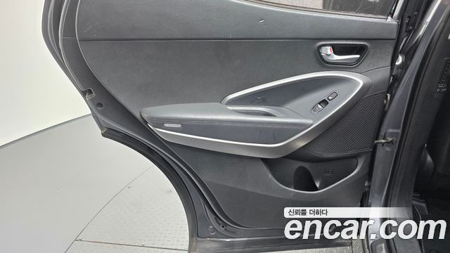 Hyundai Santafe 2016 — photo 15