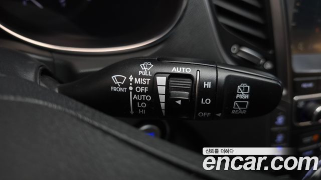 Hyundai Santafe 2016 — photo 28