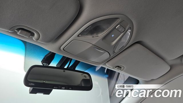 Hyundai Santafe 2016 — photo 32