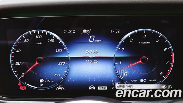 Mercedes-Benz CLS-Class 2021 — photo 8