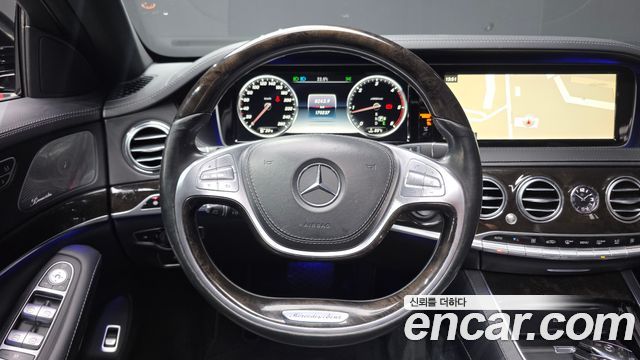 Mercedes-Benz S-Class 2015 — photo 14