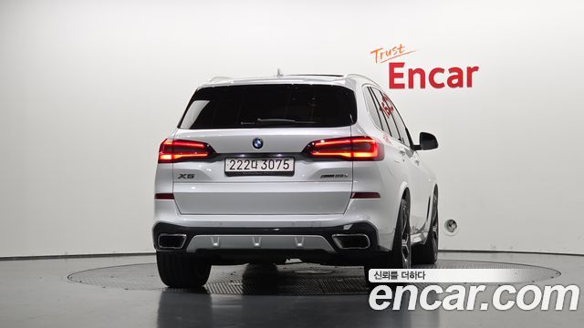 BMW X5 2022 — photo 4