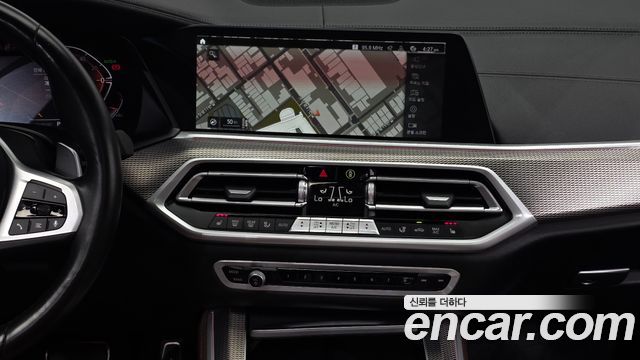BMW X5 2022 — photo 21