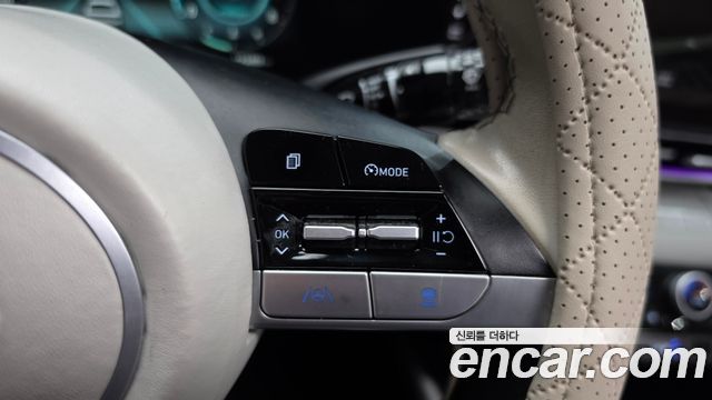 Hyundai AVANTE 2021 — photo 22
