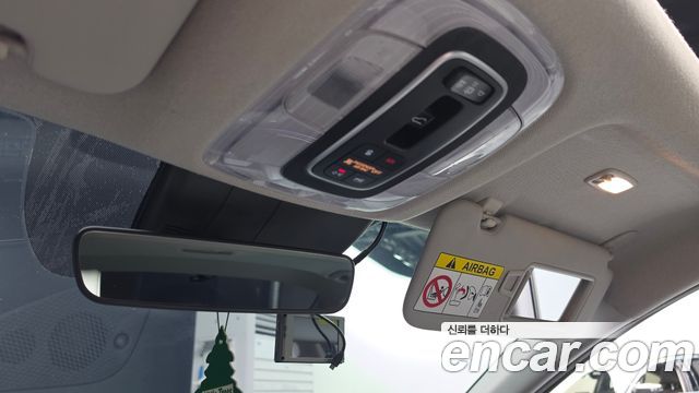 Hyundai AVANTE 2021 — photo 24