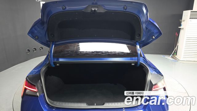 Hyundai AVANTE 2021 — photo 26