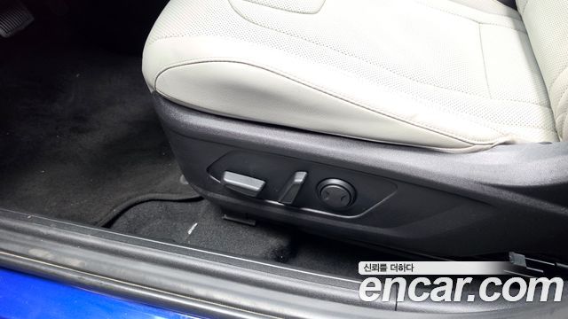 Hyundai AVANTE 2021 — photo 32